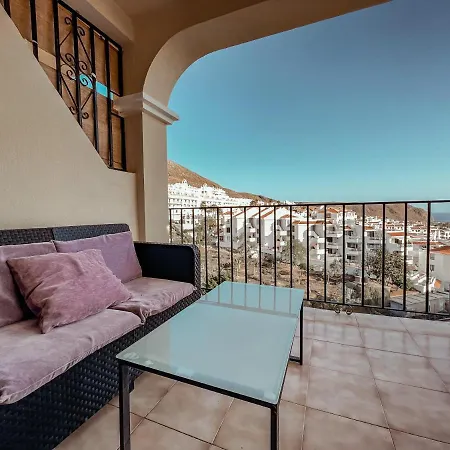 Duplex In Castle Harbour, Heated Pool, Ocean View Lc517